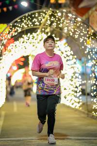 BIB: 18620
                            <button type="button" onclick="openModal(24740813)" class="btn btn-primary btn-sm float-right btn-popup" data-toggle="modal" data-target=".modal-high-quality">
                        <i class="fas fa-shopping-cart"></i> Add to Cart
                    </button>
                                            <button type="button" onclick="isThisMe(24740813, true)" class="btn btn-success btn-sm float-right btn-popup btn-isme hidden" data-toggle="tooltip" data-placement="bottom" title="นี่คือรูปของคุณใช่ไหม คลิกที่นี่เพื่อเอาเข้าอัลบั้ม">
                        <i class="fas fa-plus"></i> Add to album
                    </button>
                    <button type="button" onclick="isThisMe(24740813, false)" class="btn btn-warning btn-sm float-right btn-popup btn-isnotme hidden">
                        <i class="fas fa-ban"></i> Remove from album
                    </button>